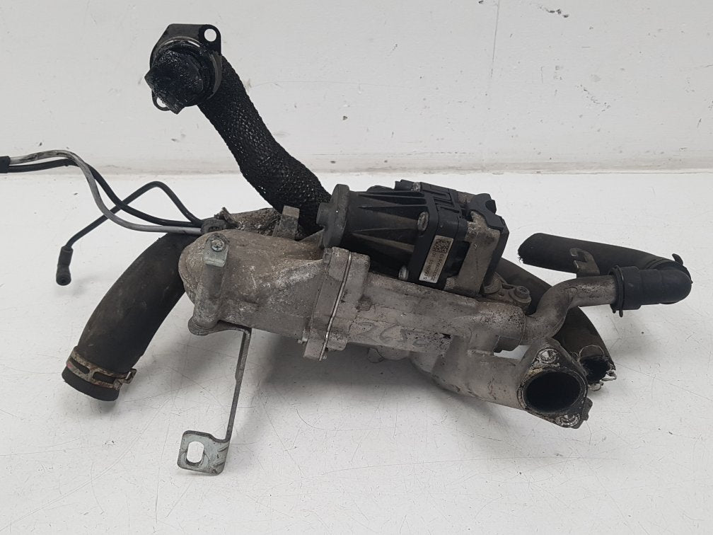 2012 - 2016 Volvo V40  Hatchback EGR VALVE AND COOLER 31358502