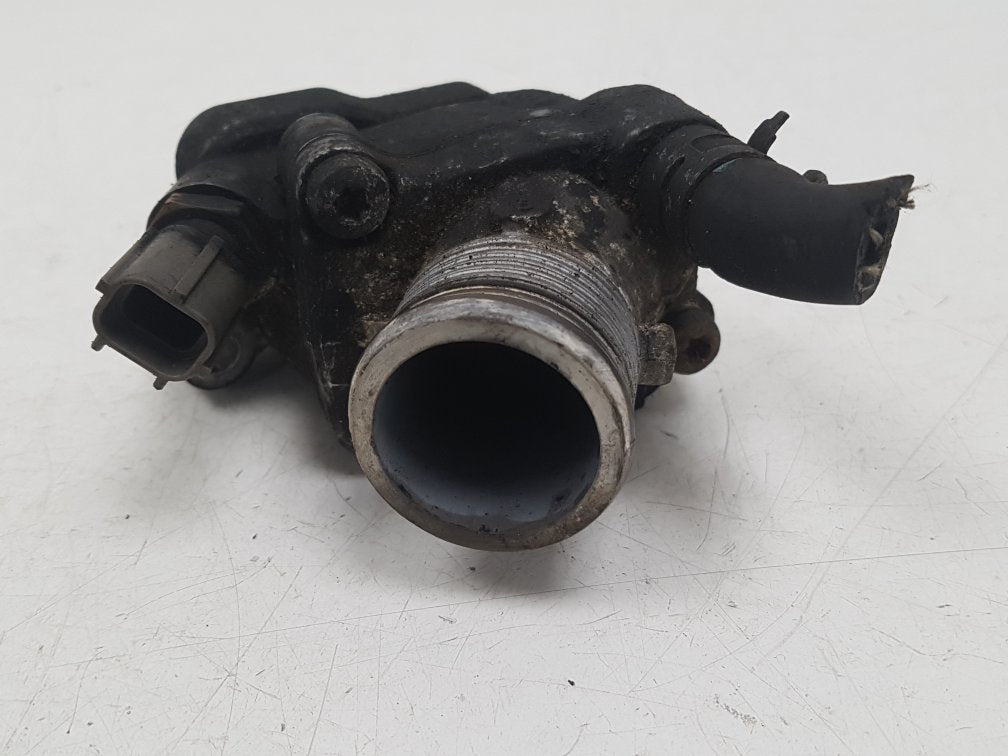 2007 - 2016 Volvo V70   THERMOSTAT HOUSING/TEMP SENSOR 30777476