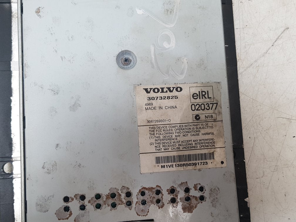 2002 - 2006 Volvo XC90  Estate Amplifier 30732825