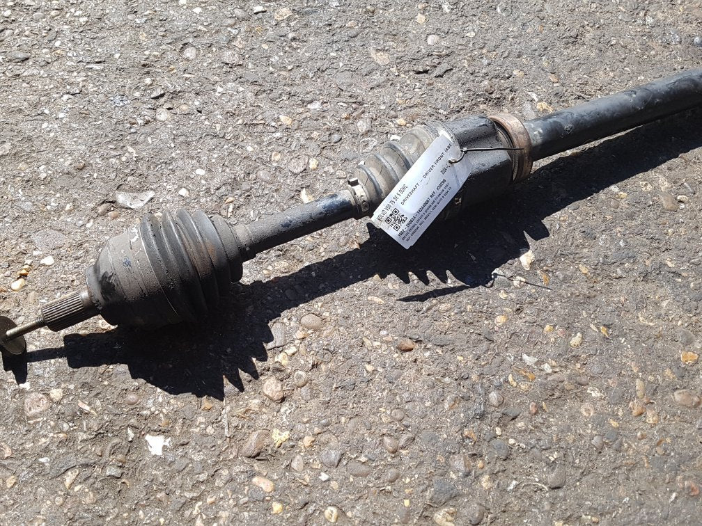 2004 - 2007 Volvo V50  Estate Right Front Drive Axle 36000559