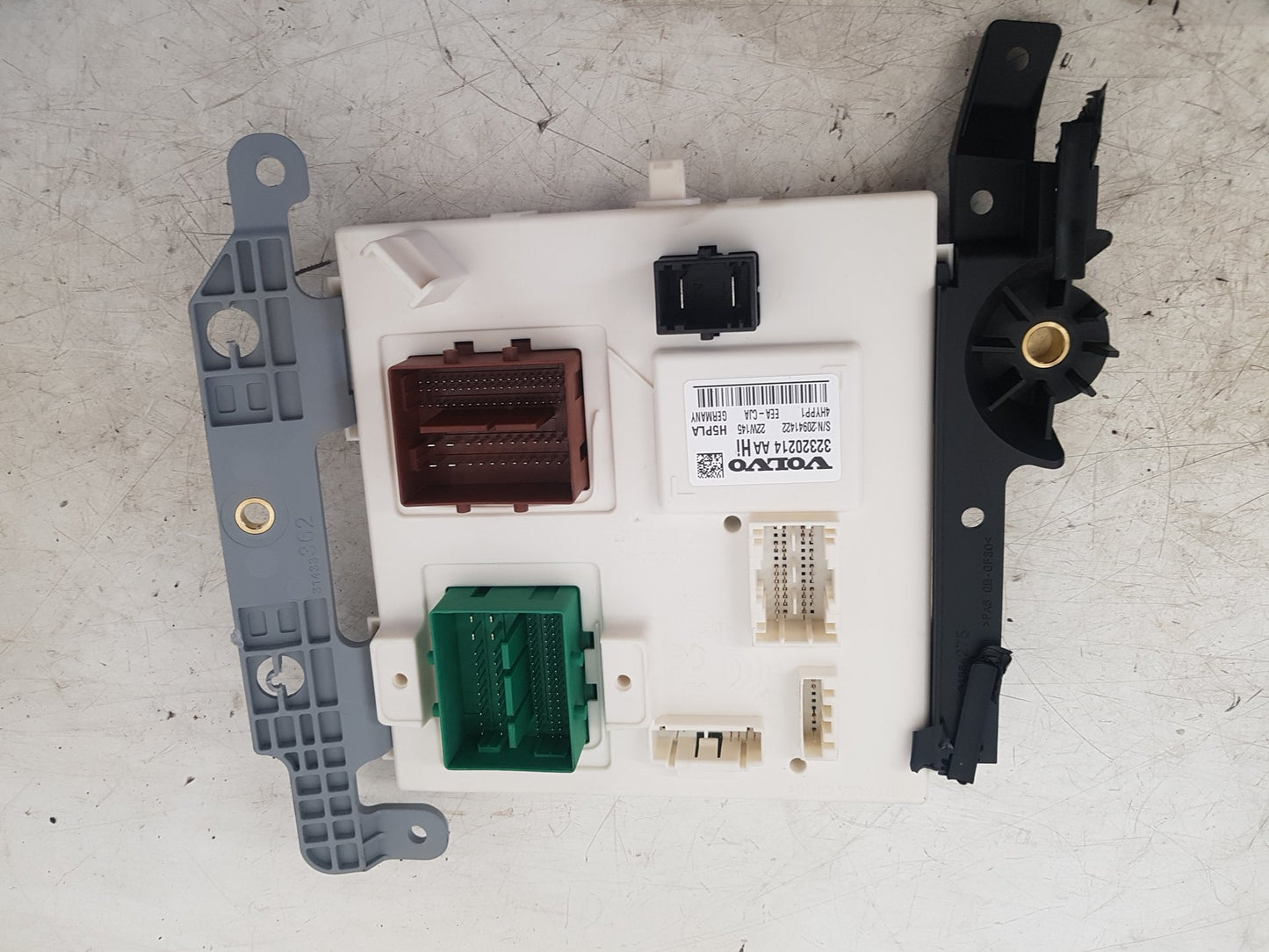 2017 - 2025 Volvo V90 235, 236 Estate Body Control Module 32320214