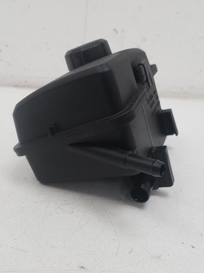 2002 - 2006 Volvo XC90  Estate POWER STEERING RESEVOIR 30680304
