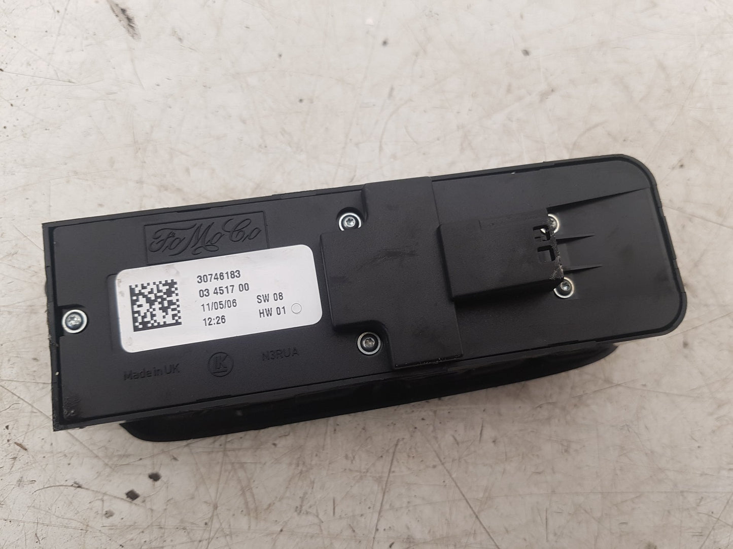 2004 - 2010 Volvo V50  Estate Right Front Window Switch 30746183
