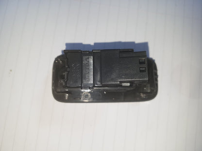 2012 - 2016 Volvo V40  Hatchback Left Rear Window Switch 31394840