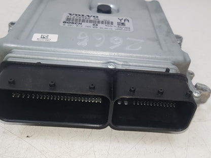 2007 - 2010 Volvo V70  Estate Engine ECU 31272462AA