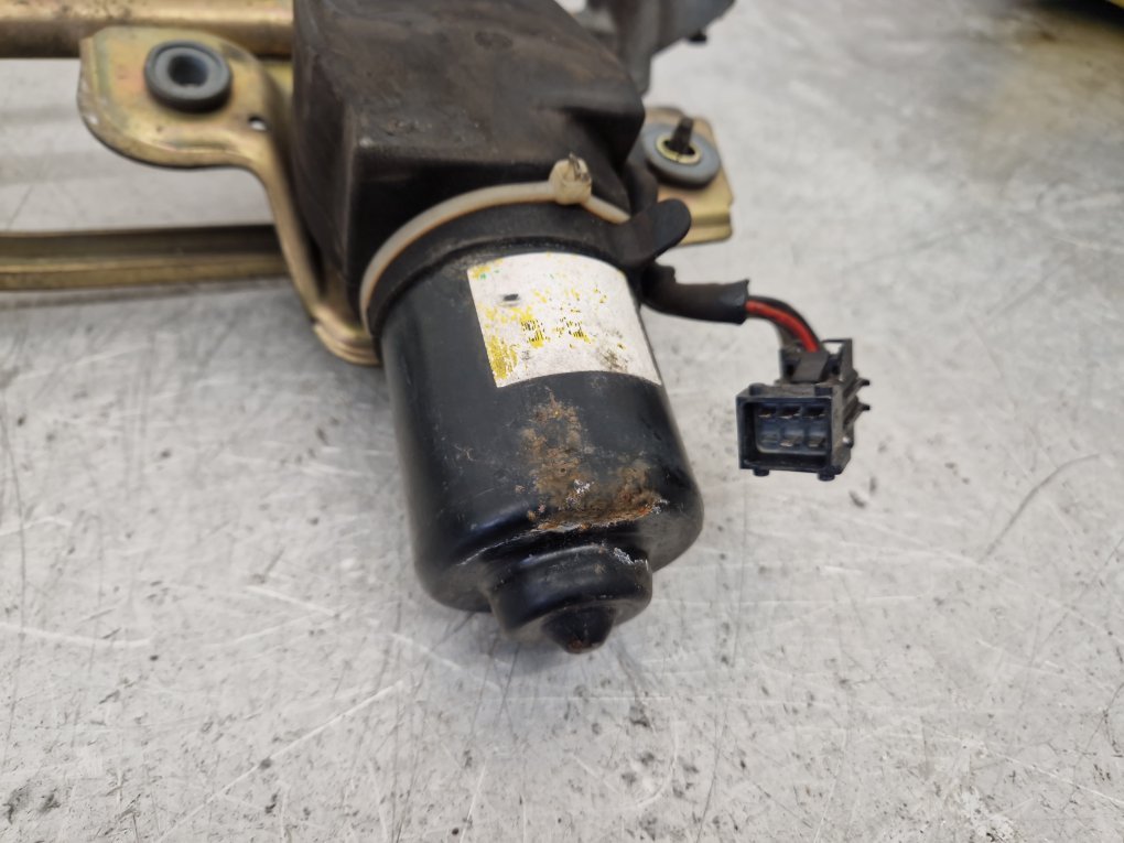 2001 - 2009 Saab 9-5  Estate WIPER LINKAGE AND MOTOR