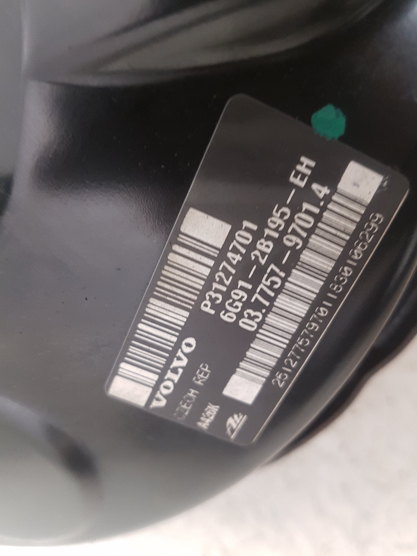 2010 Volvo XC70  Estate Brake Booster 31274701