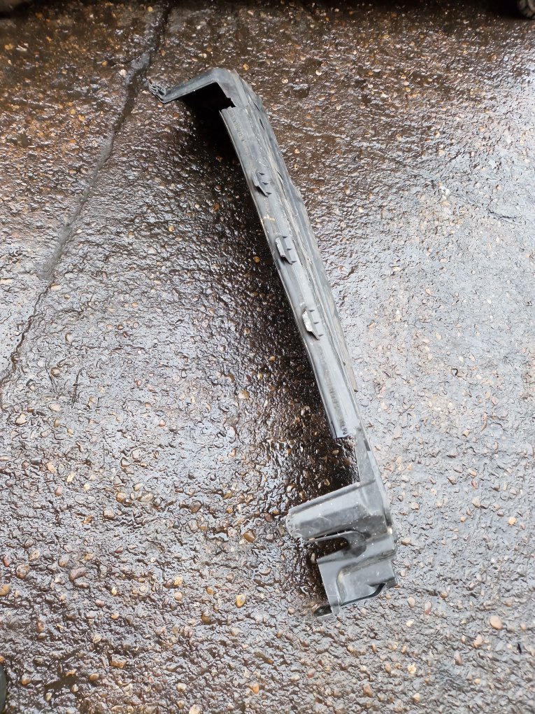 2005 - 2010 Volvo S60  Saloon Front Bumper Under Tray 9484067