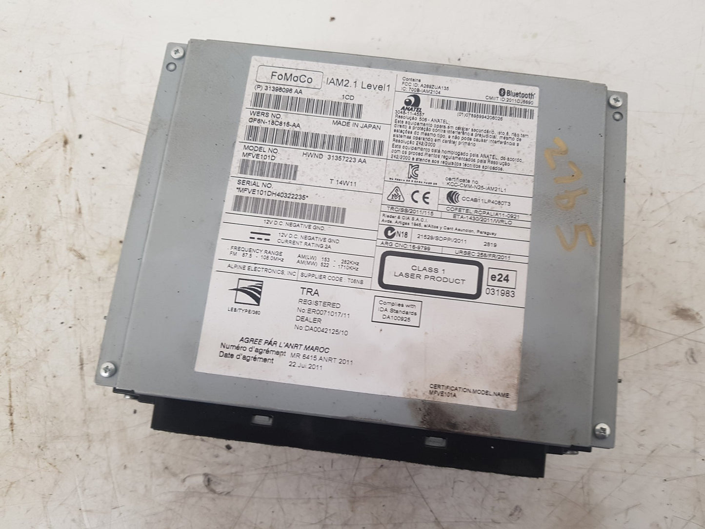 2012 - 2016 Volvo V40  Hatchback CD Player 31357223