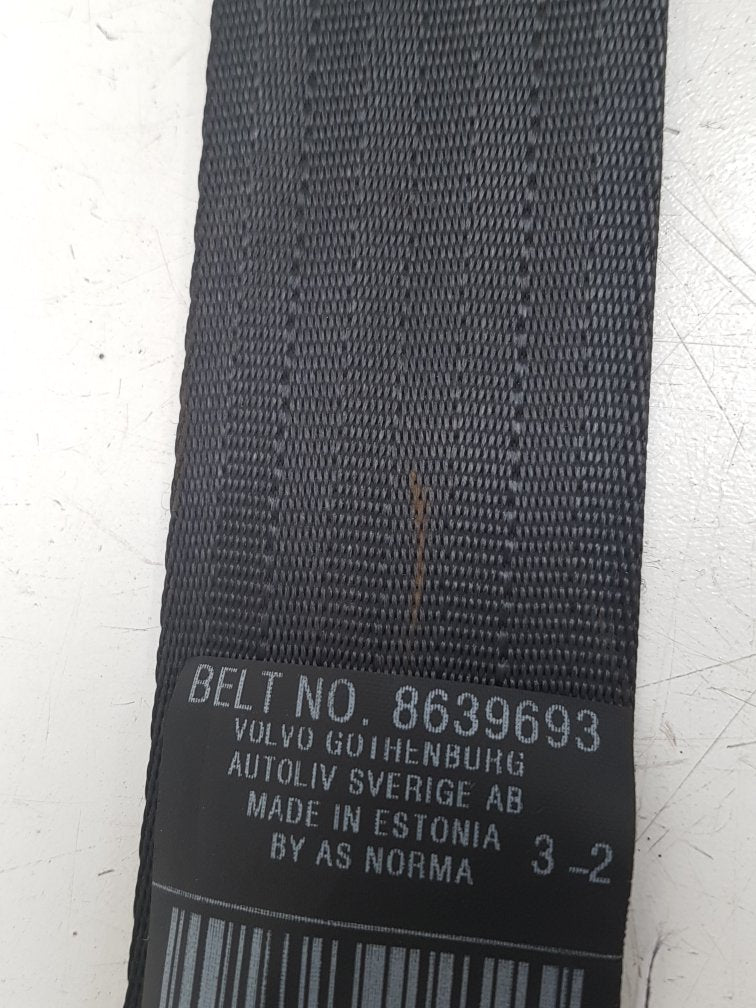 2004 - 2010 Volvo V50   Estate Left Front Seat Belt 8639693