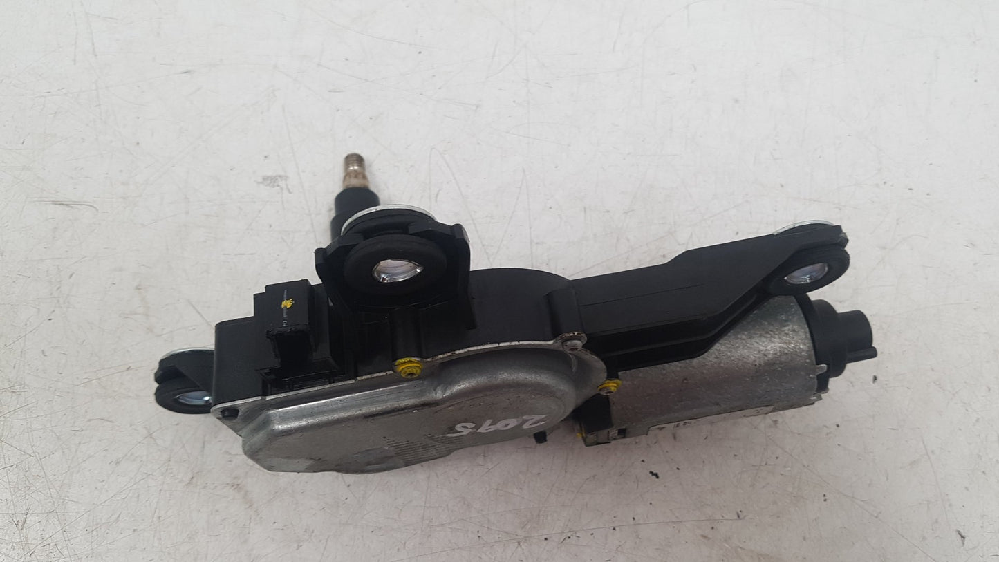 2007 - 2012 Volvo C30  Hatchback Rear Wiper Motor 53028312