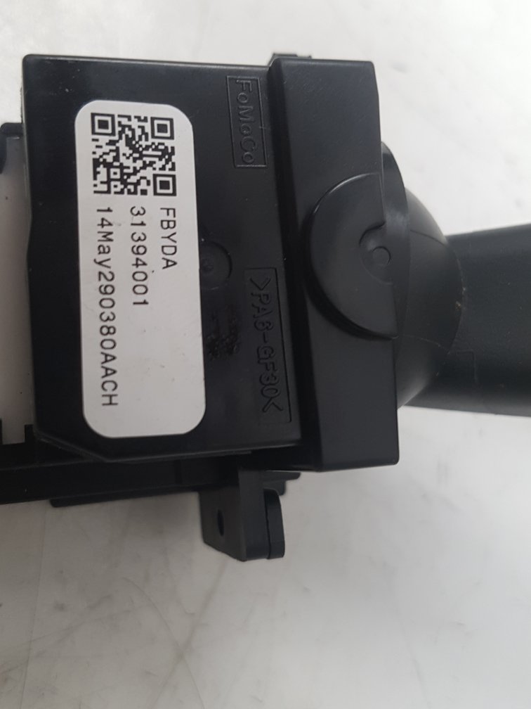 2013 - 2015 Volvo V60  Estate Indicator Stalk 31394001
