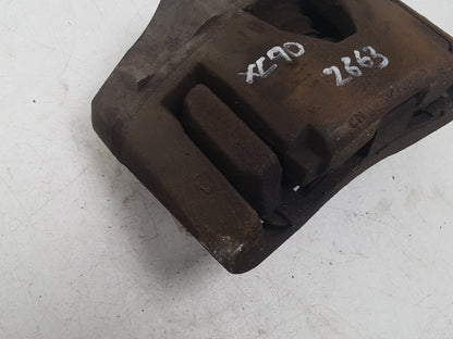 2007 Volvo XC90  Estate Left Front Caliper 30657303