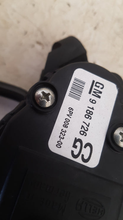 2007 - 2015 Saab 9-3  Estate Accelerator Pedal 9186726