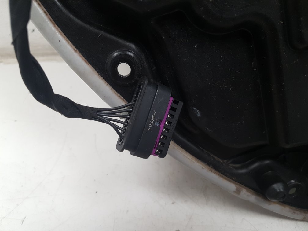 2014 Volvo V40  Hatchback WINDOW REGULATOR/MECH ELECTRIC  (FRONT DRIVER SIDE) 31276216