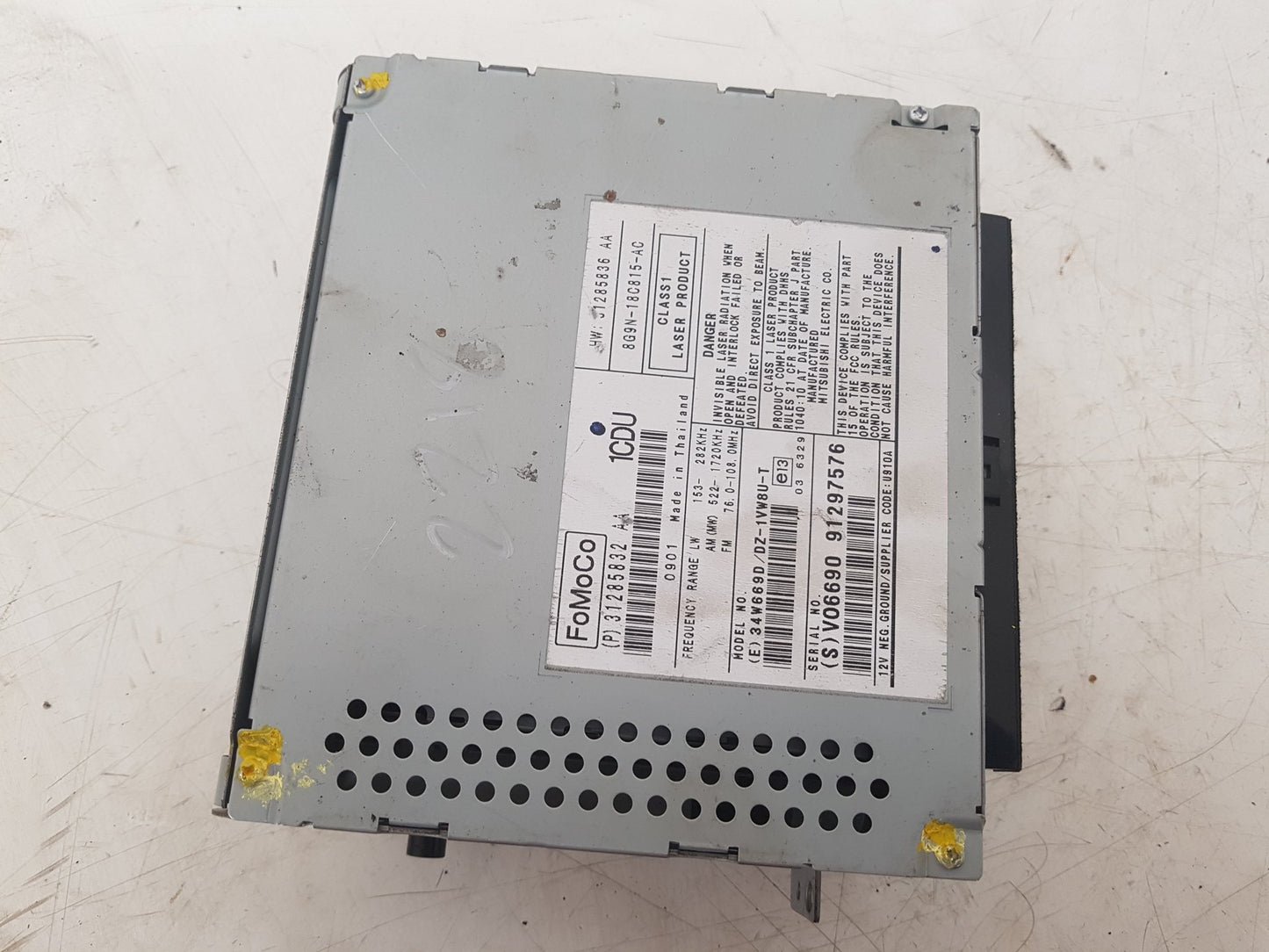 2007 - 2011 Volvo V70  Estate CD Player 31285832AA