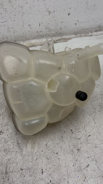2017 - 2025 Volvo V90 235, 236 Estate Radiator Pressure Bottle 31465682
