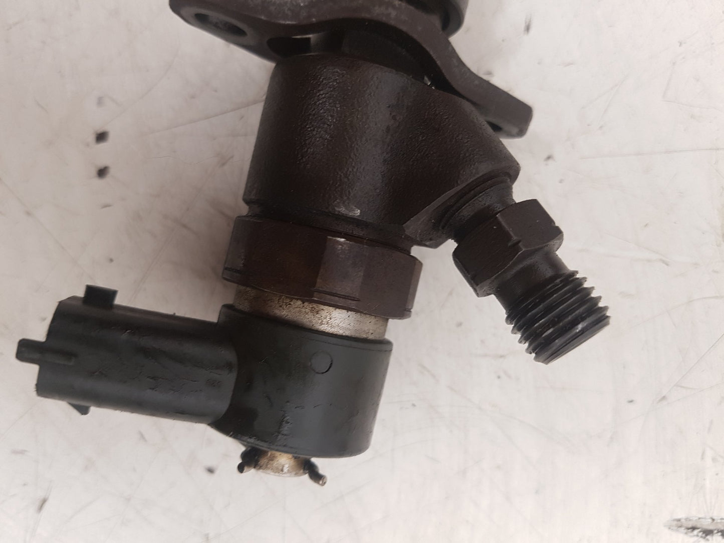 2001 - 2008 Volvo V70  Estate Fuel Injector 8658353