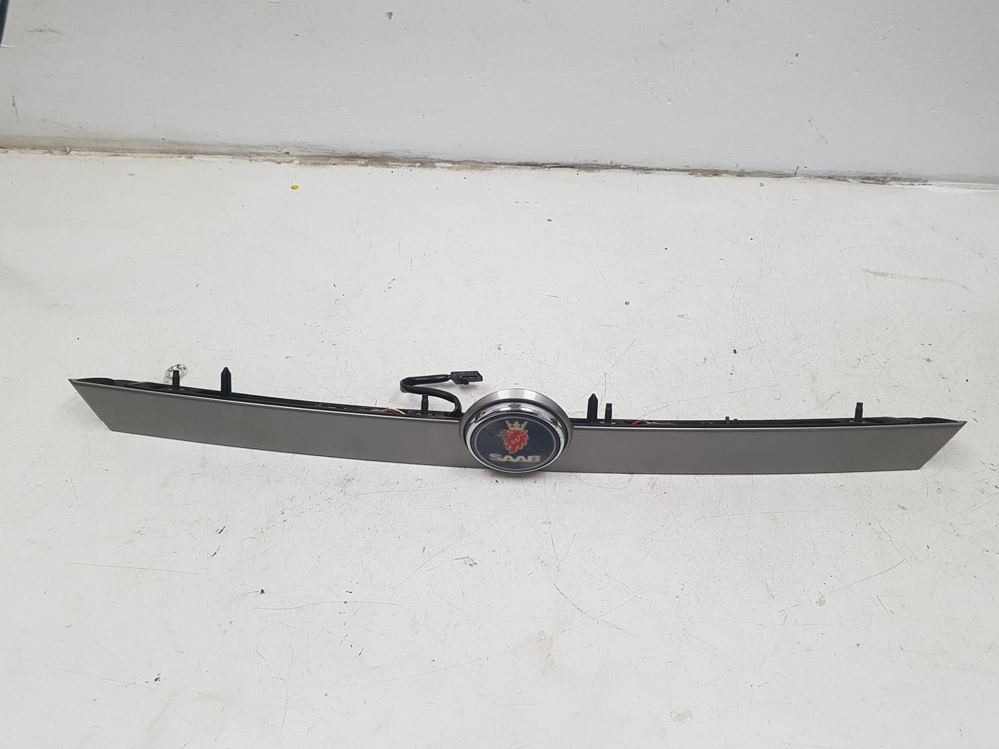 2004 Saab 9-3  Convertible TAILGATE COVER GREY 270