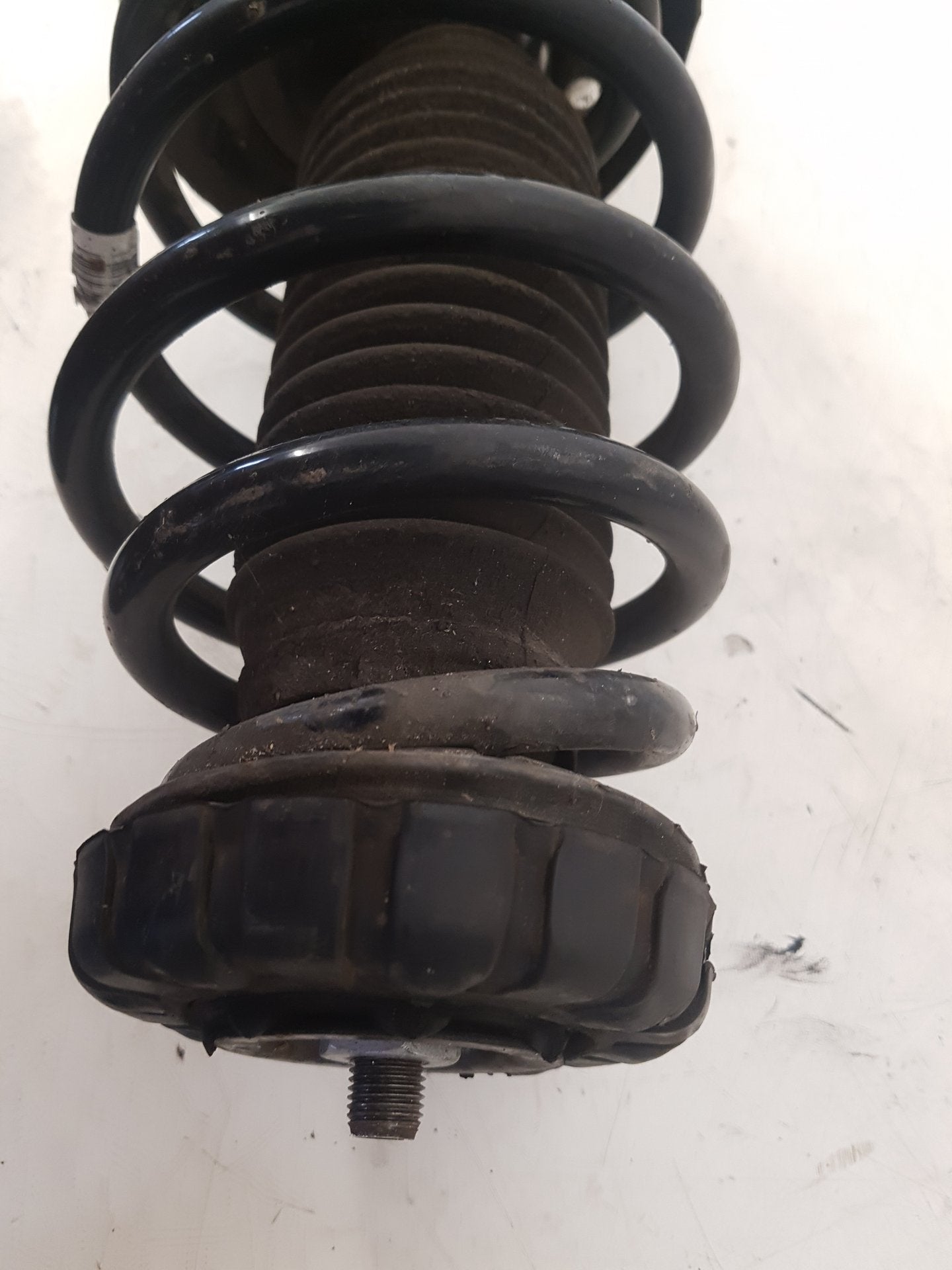 2010 - 2012 Saab 9-5  Saloon Left Front Shock Absorber 12722734