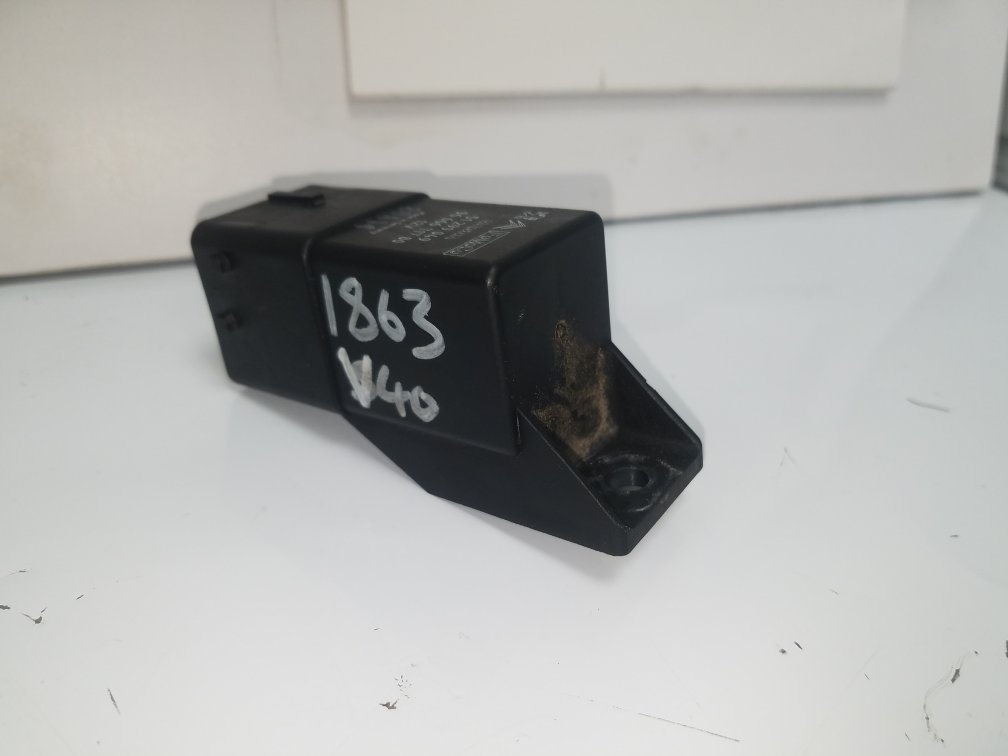 2012 - 2021 Volvo V40  Hatchback Glow Plug Relay 51299049