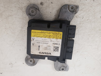 2017 - 2026 Volvo V60 II 225 Estate Airbag Module 31476261