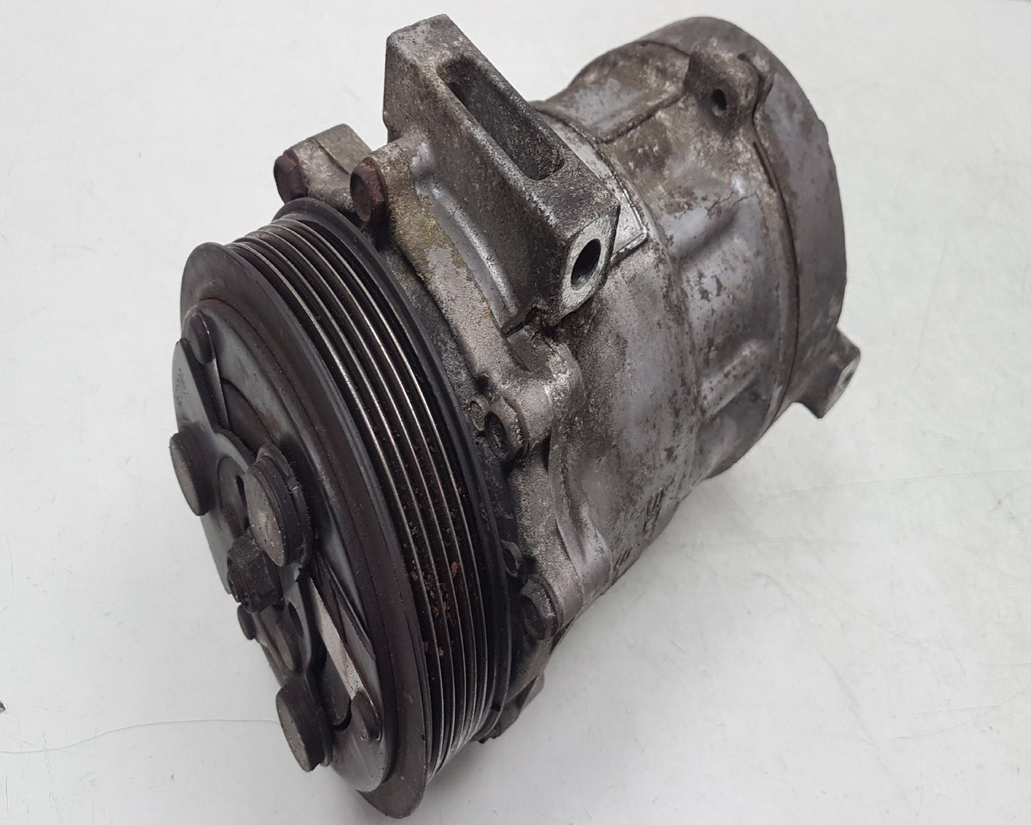 2005 - 2015 Saab 9-3  Estate A/C Compressor 13171593