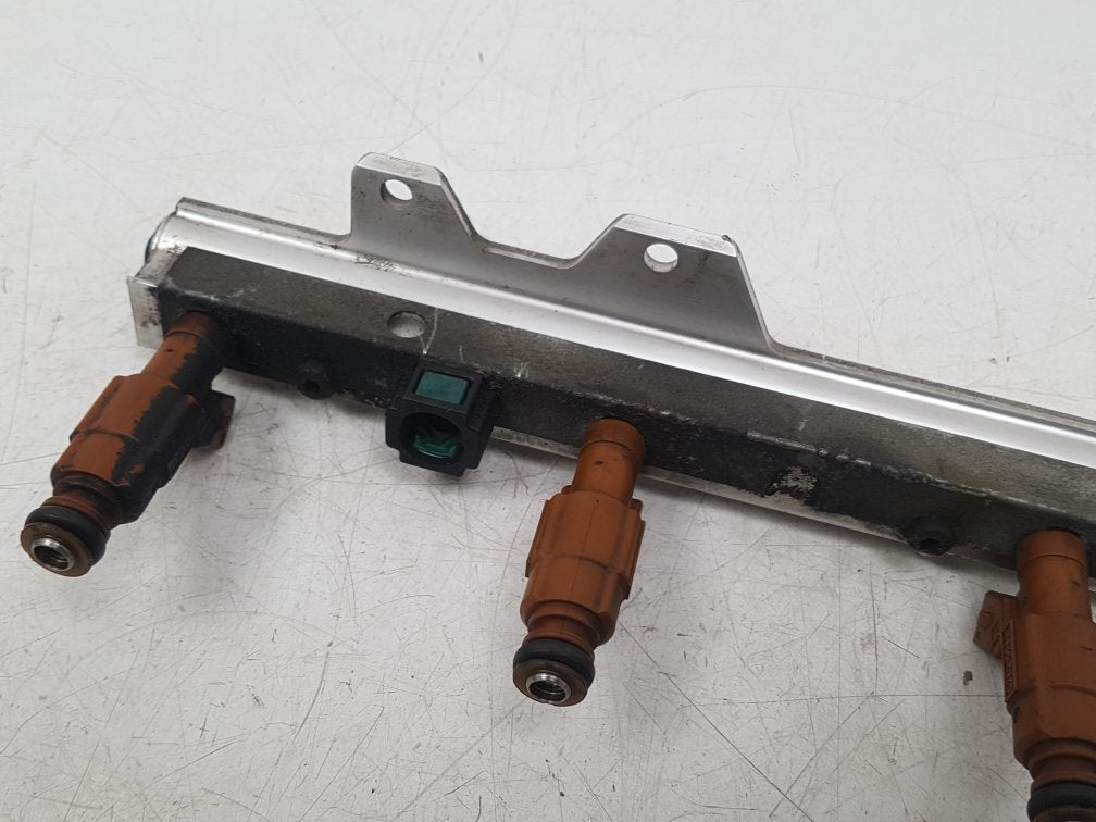 2003 - 2010 Volvo S60  Saloon Injection Rail