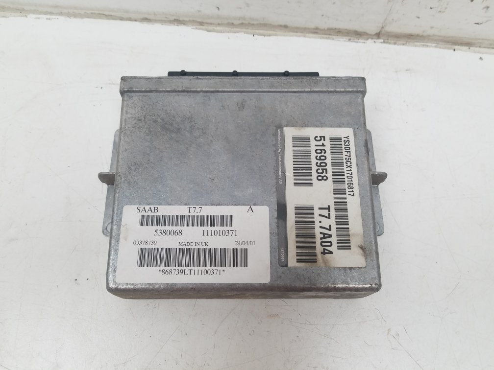 2002 Saab 9-3  Convertible Engine ECU 5380068