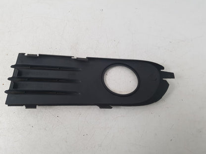 2004 - 2007 Volvo S40  Saloon Right Fog Light Cover 30657008