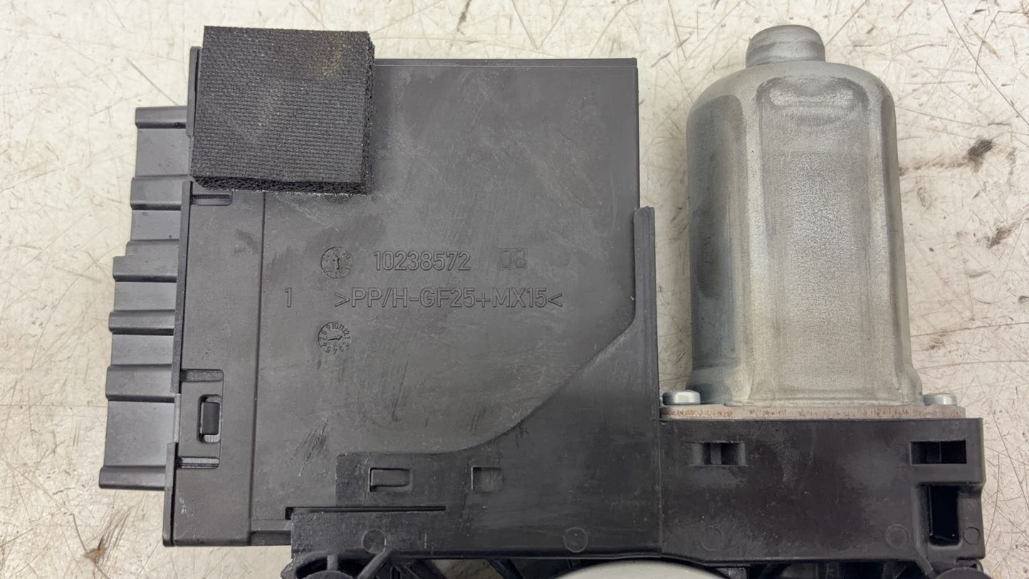 2013 - 2016 Volvo V40 III 525 Hatchback CENTRAL LOCKING MOTOR (FRONT DRIVER SIDE) 10242574