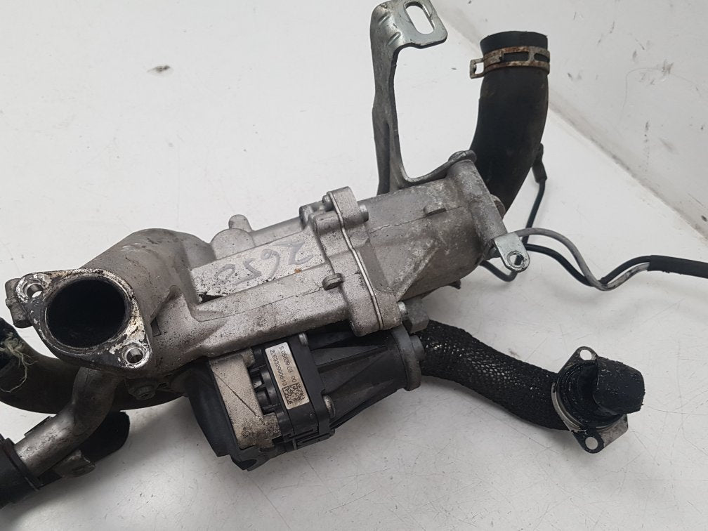 2012 - 2016 Volvo V40  Hatchback EGR VALVE AND COOLER 31358502