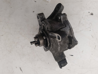 2000 - 2007 Volvo XC70  Estate Vacuum/Air Pump 30731825