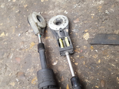 2012 - 2016 Volvo V40  Hatchback Gear Shifter Cable Set 31280505