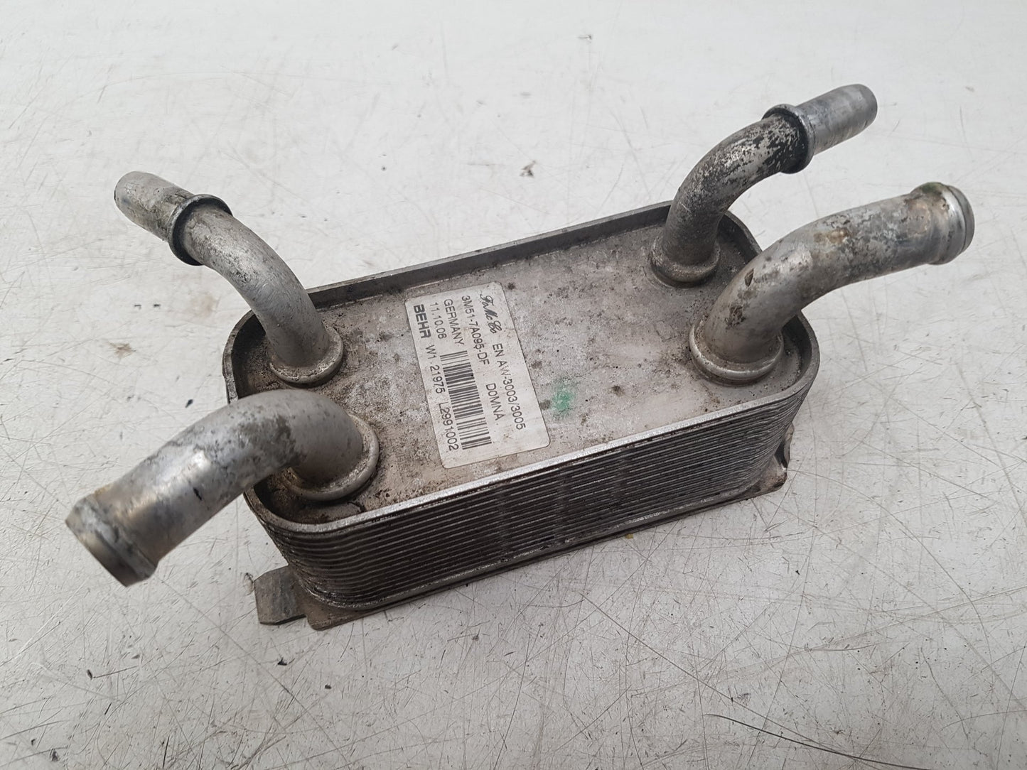 2007 Volvo C70  Convertible Engine Oil Cooler 3M51-7A095-DF