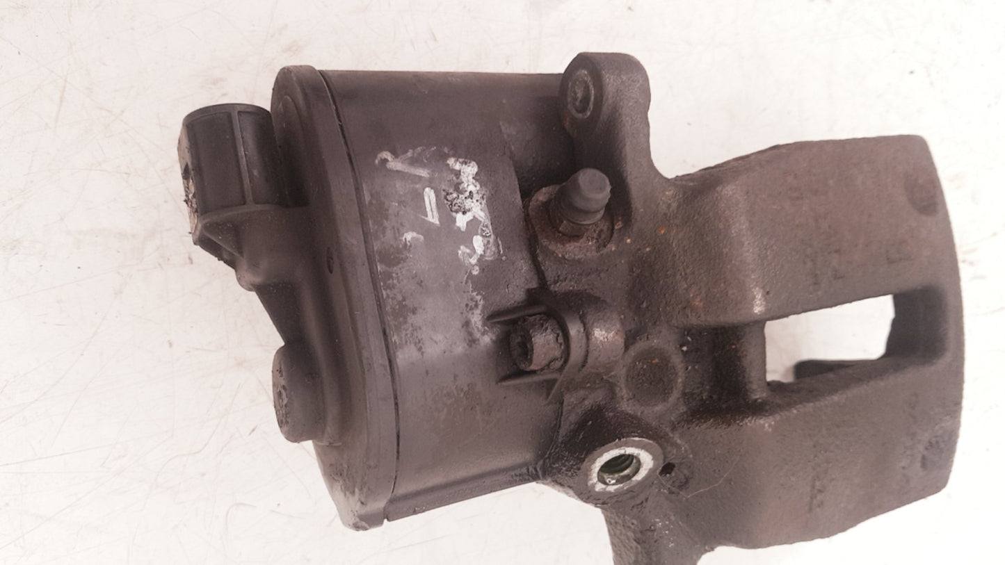 2007 - 2016 Volvo V70   Right Rear Caliper 36001377