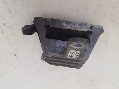 2010 Saab 95  Saloon Right Engine Mount 13227717