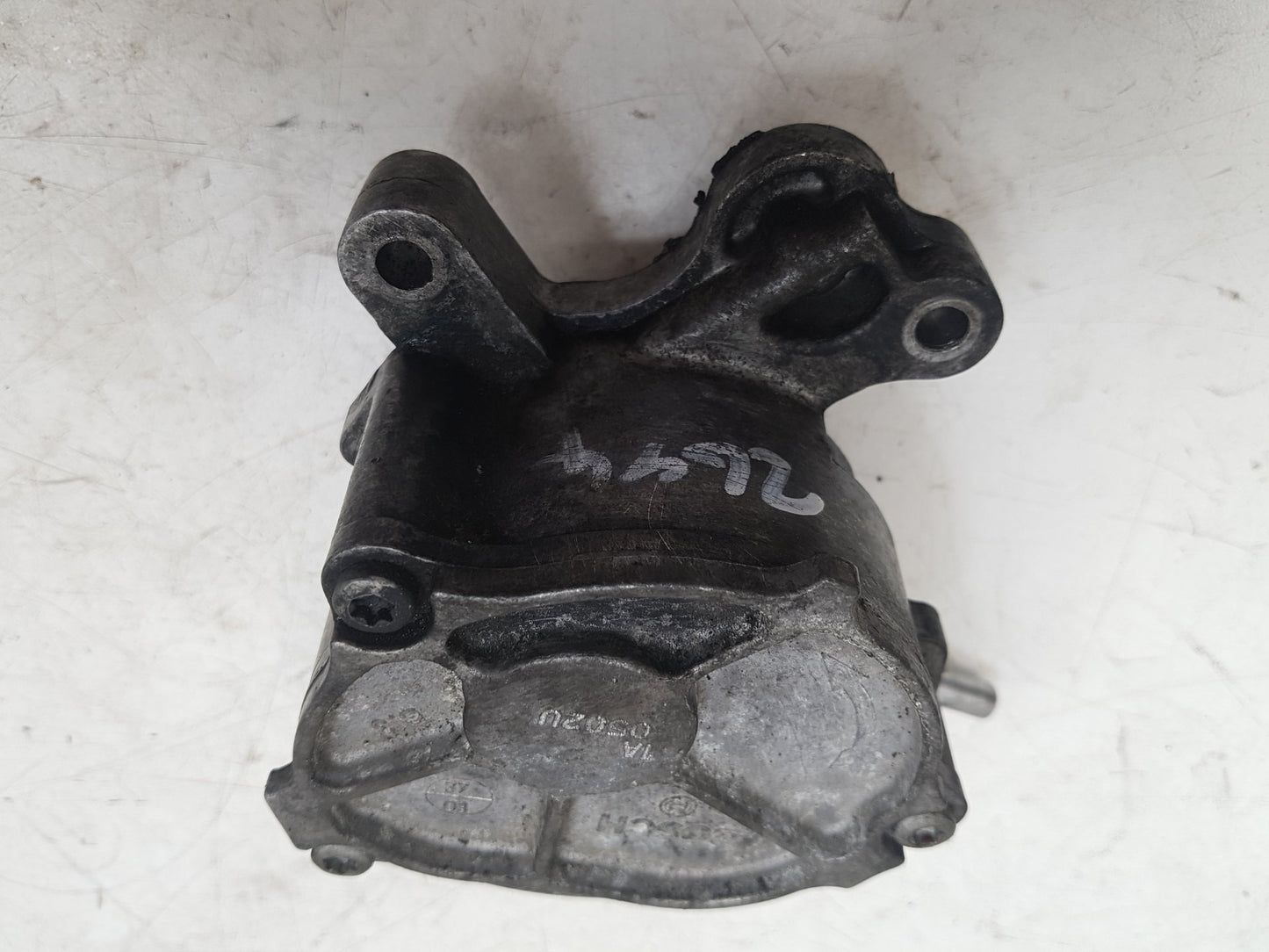 2008 - 2009 Volvo C70  Convertible Vacuum/Air Pump 30725859