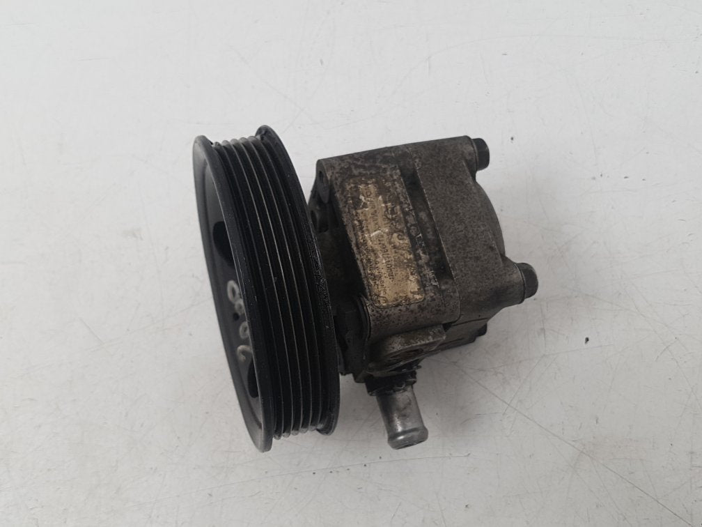 1999 - 2000 Volvo V70   Power Steering Pump 8251734