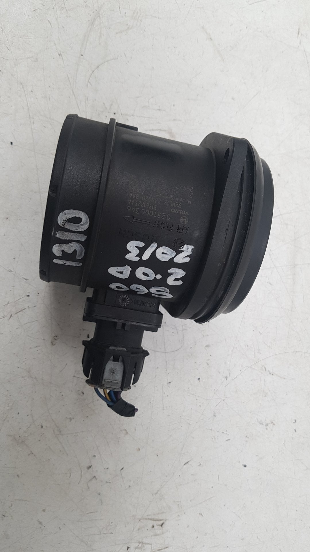 2013 Volvo S60  Saloon Air Flow Meter 0281006346
