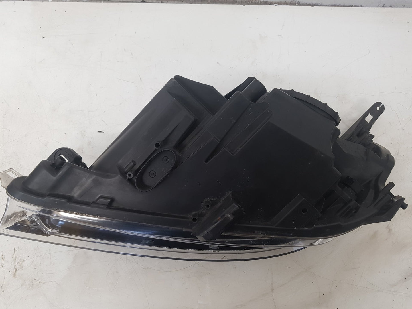 2010 - 2012 Saab 9-5  Saloon Right Headlight 12775737