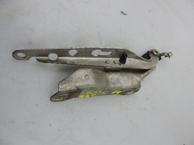 2003 - 2015 Volvo XC90   Right Bonnet Hinge 30716883