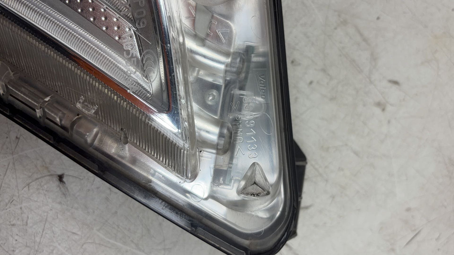 2011 - 2014 Volvo V60 I 155 Estate DAYTIME RUNNING LIGHT (PASSENGER SIDE) 89091133