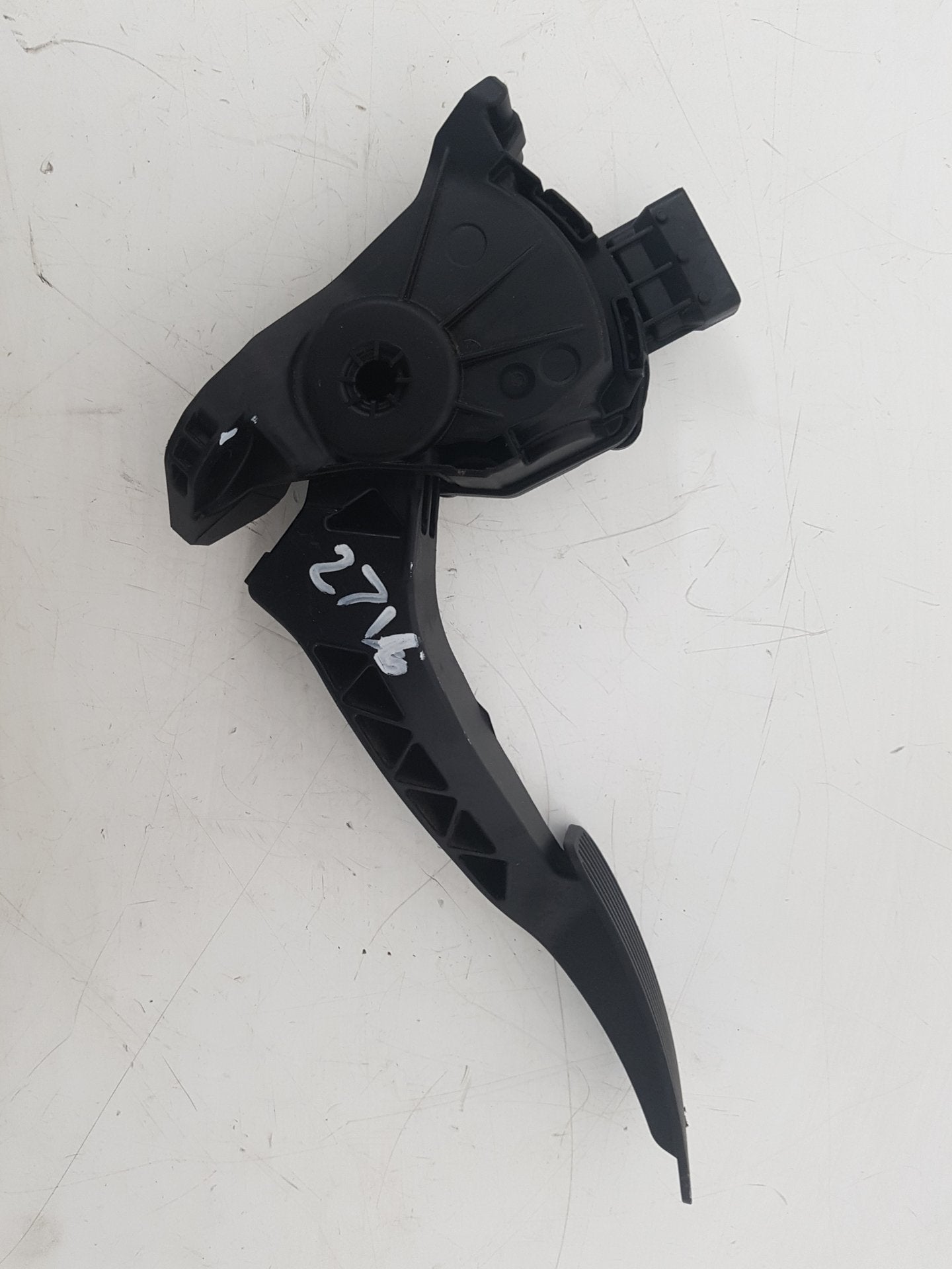 2010 - 2012 Saab 9-5  Saloon Accelerator Pedal 13237356