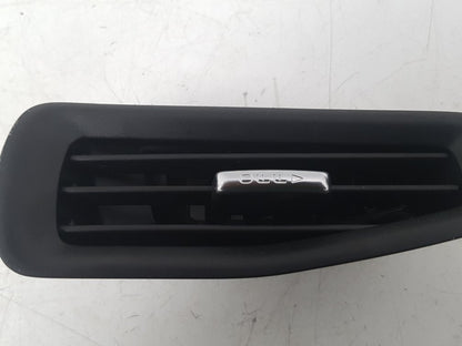 2019 - 2021 Volvo XC40 536 Estate AIR VENT (PASSENGER SIDE FRONT) 31469598