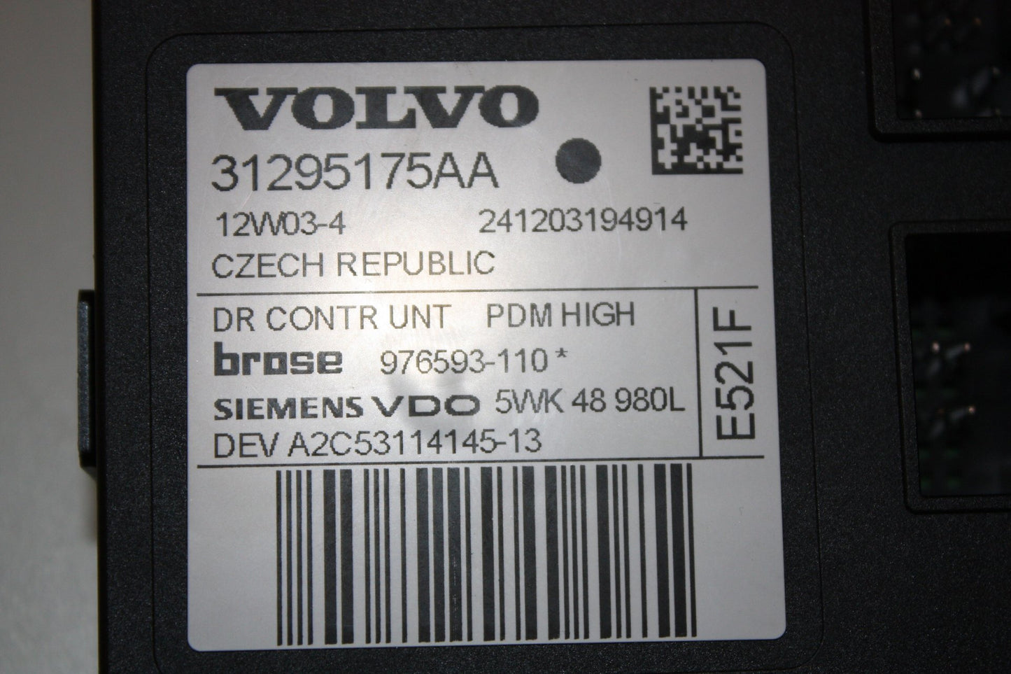 2010 - 2015 Volvo C30   WINDOW REG MOTOR (PASSENGER SIDE FRONT) 31295175AA  31295175