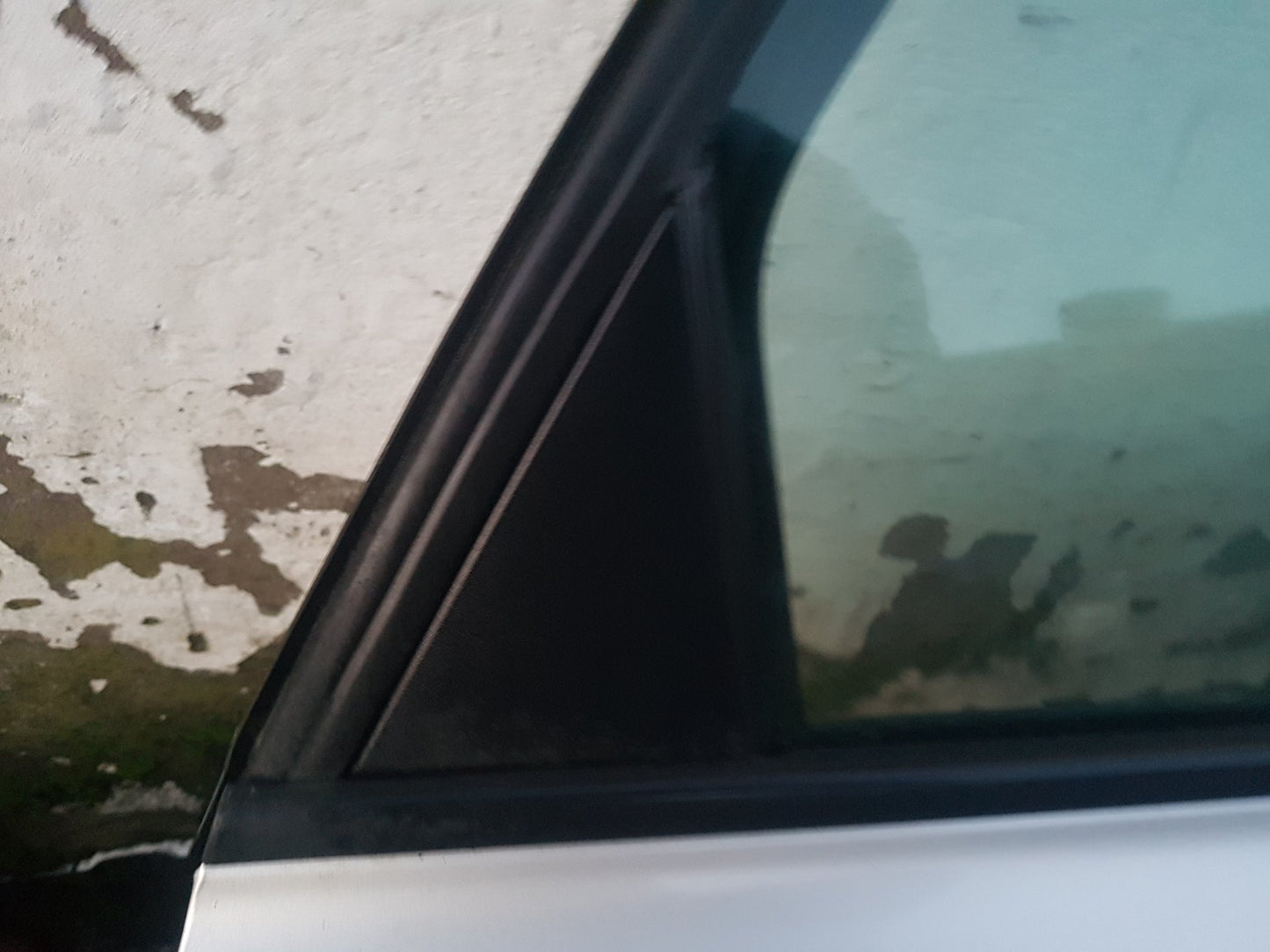 2005 - 2012 Volvo S40  Saloon DOOR - (REAR DRIVER SIDE) 30762493