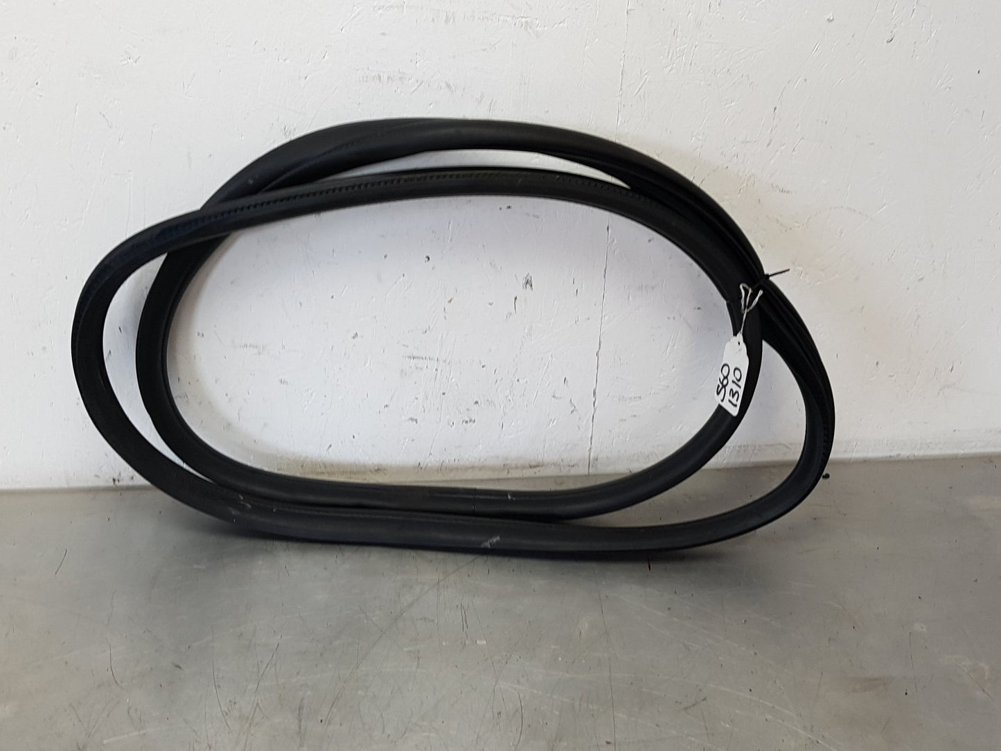 2010 - 2018 Volvo S60  Saloon DOOR SEAL (DRIVERS REAR)