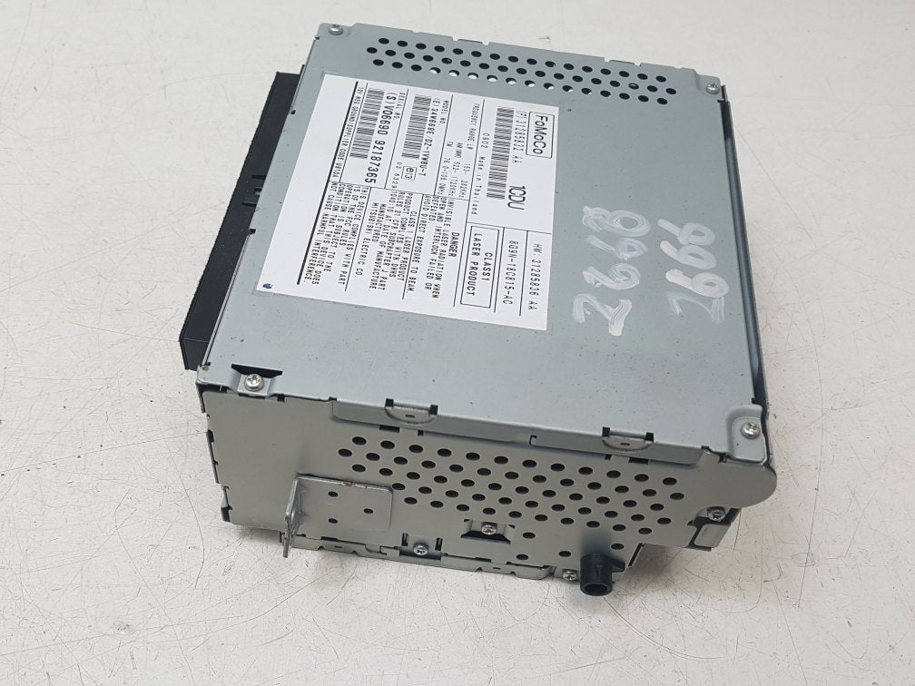 2007 - 2010 Volvo V70  Estate CD Player 31285832AA