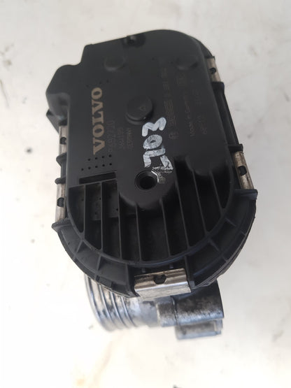 2002 - 2006 Volvo XC90  Estate Throttle Body 8692720